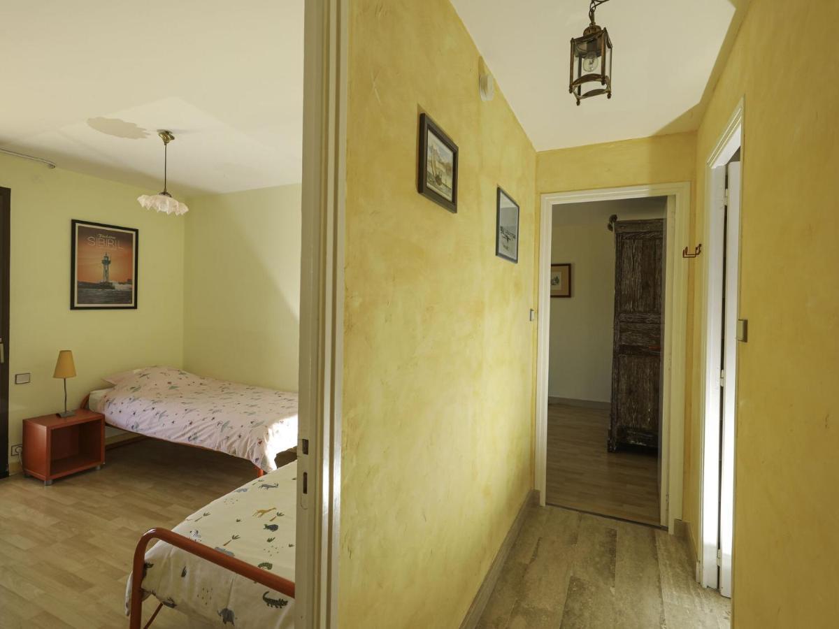 Bright Cottage In A Quiet Location, Near The Coast, Sibiril Exterior photo